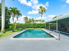 474 S Country Club Drive, Atlantis FL 33462