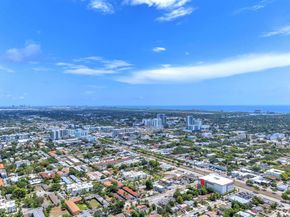 2135 Washington St, Hollywood FL 33020