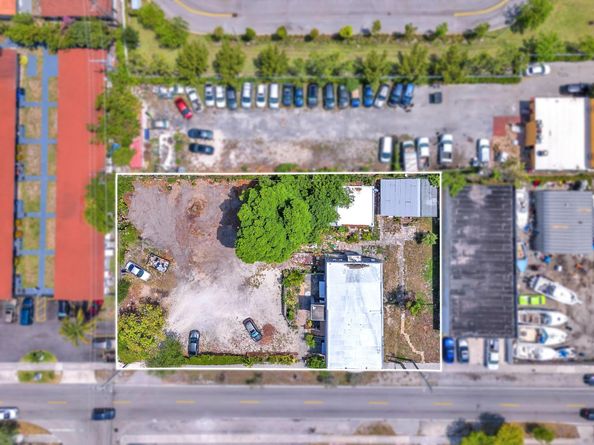 2135 Washington St, Hollywood FL 33020