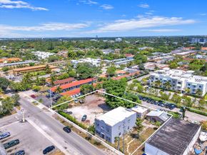 2135 Washington St, Hollywood FL 33020