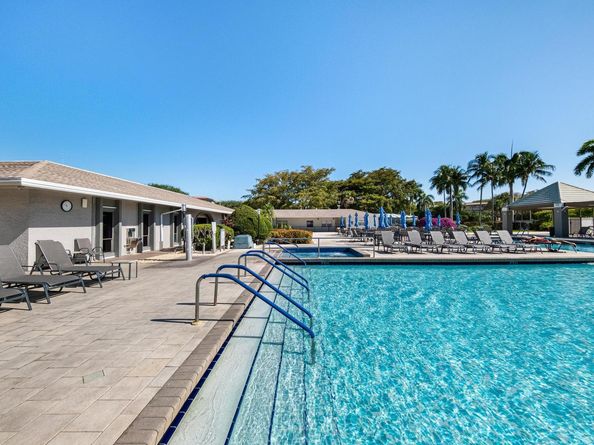 2905 Victoria Place D3, Coconut Creek FL 33066