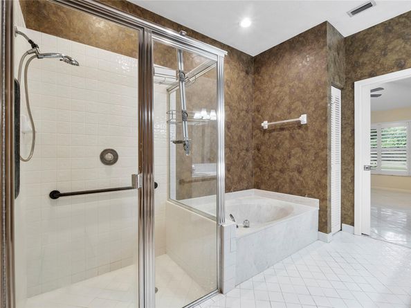 22665 Meridiana Dr, Boca Raton FL 33433