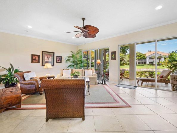 112 Palm Bay Drive A, Palm Beach Gardens FL 33418