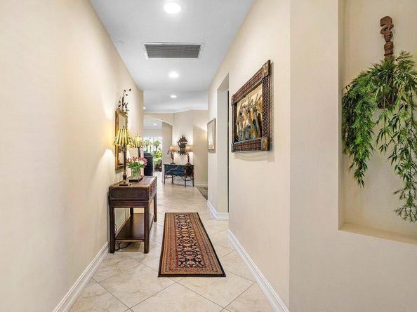 112 Palm Bay Drive A, Palm Beach Gardens FL 33418