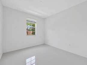 1803 N Flagler Dr 206, West Palm Beach FL 33407