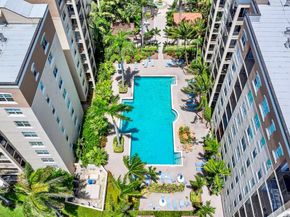 1803 N Flagler Dr 206, West Palm Beach FL 33407