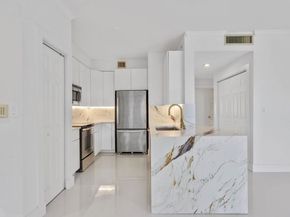 1803 N Flagler Dr 206, West Palm Beach FL 33407