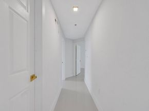 1803 N Flagler Dr 206, West Palm Beach FL 33407