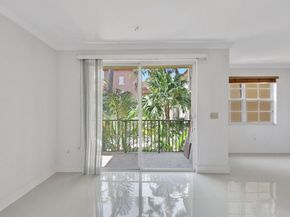 1803 N Flagler Dr 206, West Palm Beach FL 33407
