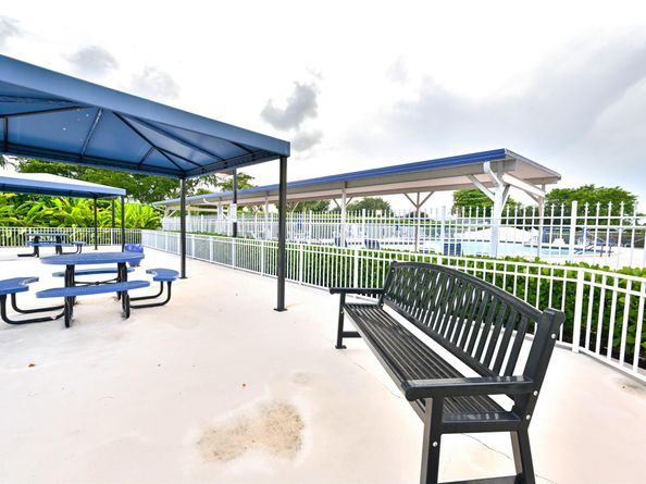 1084 NW 83rd Ave 1084, Fort Lauderdale FL 33322