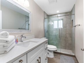 8825 NW 14th St, Plantation FL 33322