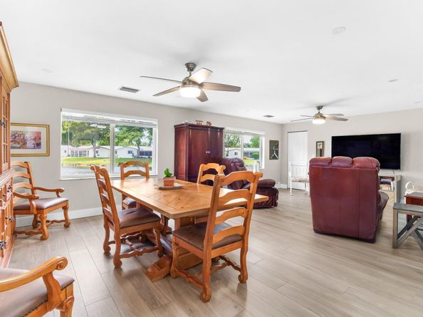 8825 NW 14th St, Plantation FL 33322