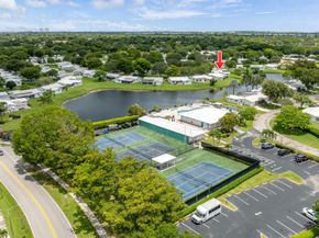 8825 NW 14th St, Plantation FL 33322