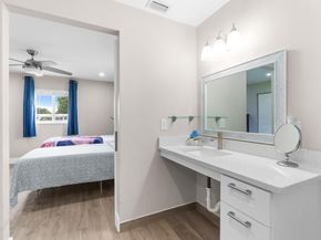 8825 NW 14th St, Plantation FL 33322