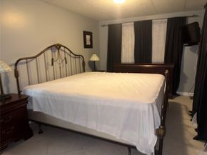 210 Lake Shore Dr, Pembroke Park FL 33009