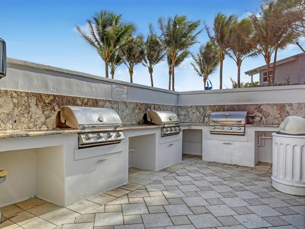 5200 N Ocean Drive 703, Singer Island FL 33404