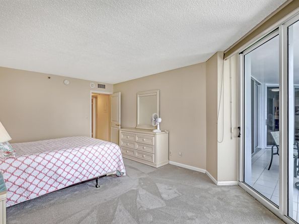 5200 N Ocean Drive 703, Singer Island FL 33404