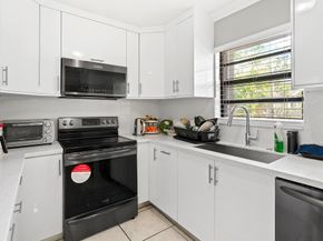2721 NW 22nd St, Fort Lauderdale FL 33311