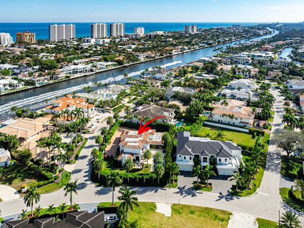 2121 E Maya Palm Drive, Boca Raton FL 33432