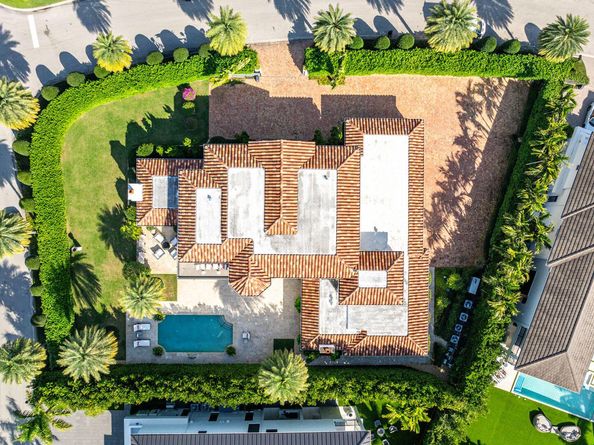 2121 E Maya Palm Drive, Boca Raton FL 33432