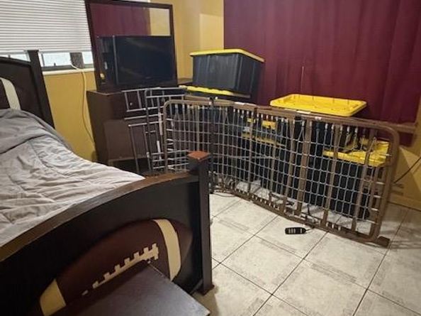 9281 Martinique Dr, Miami FL 33189