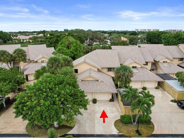 16942 Waterbend Drive Drive 155, Jupiter FL 33477