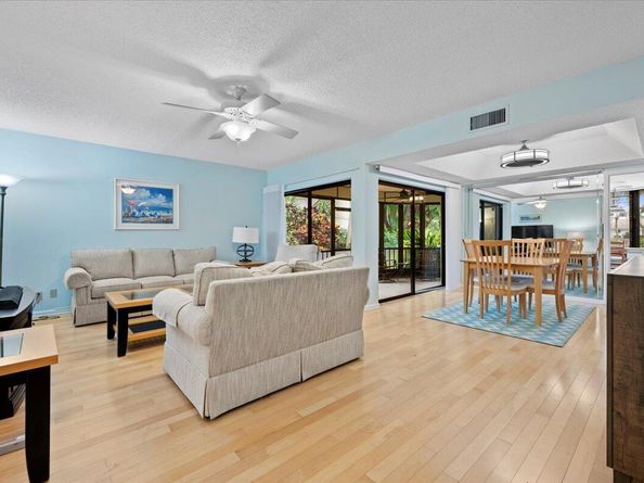 16942 Waterbend Drive Drive 155, Jupiter FL 33477