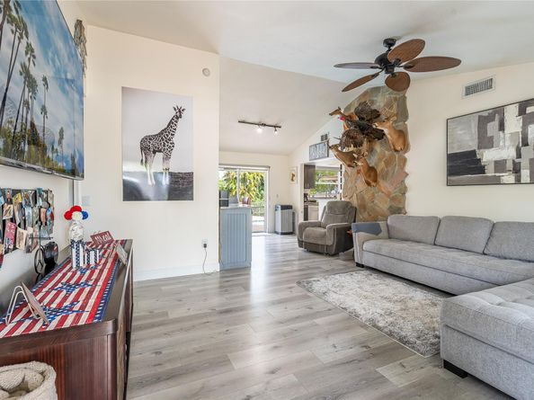 4360 NW 116th Ave, Sunrise FL 33323