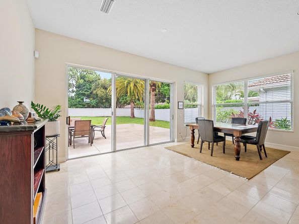 126 E Hampton Way, Jupiter FL 33458