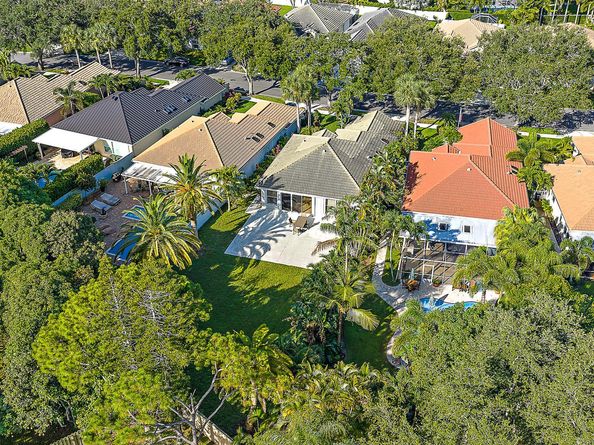 126 E Hampton Way, Jupiter FL 33458