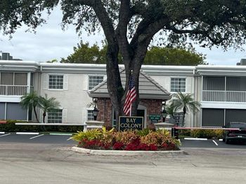 6447 Bay Club Dr