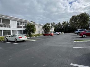 6447 Bay Club Dr 2, Fort Lauderdale FL 33308