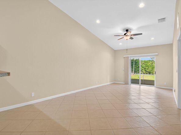 2357 Windjammer Way, West Palm Beach FL 33411