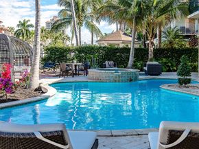 7 Pelican Dr, Fort Lauderdale FL 33301