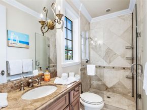 7 Pelican Dr, Fort Lauderdale FL 33301