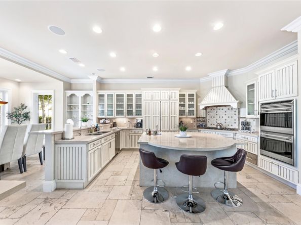 7 Pelican Dr, Fort Lauderdale FL 33301