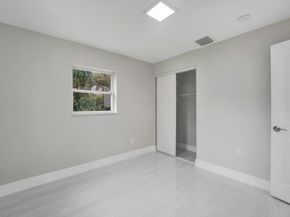 3721 N 66th Ave, Hollywood FL 33024
