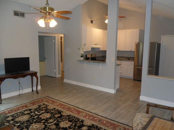 10672 Aquarius Lane, Royal Palm Beach FL 33411