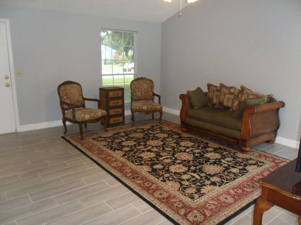 10672 Aquarius Lane, Royal Palm Beach FL 33411