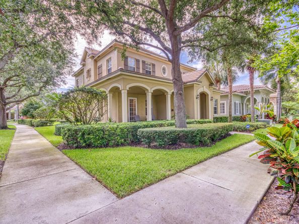 118 Foxford Court, Jupiter FL 33458
