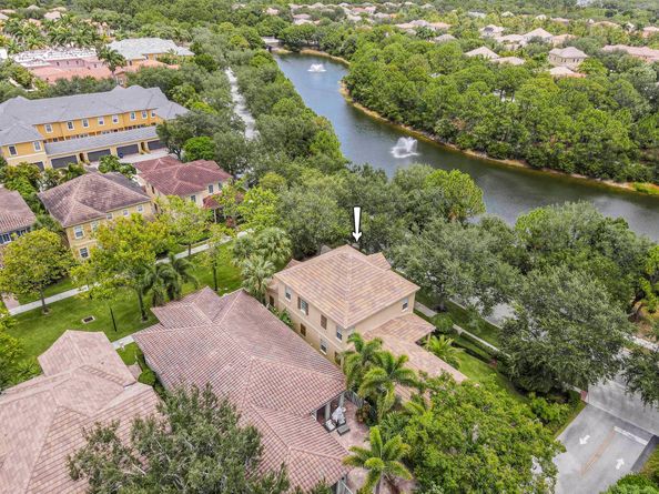 118 Foxford Court, Jupiter FL 33458