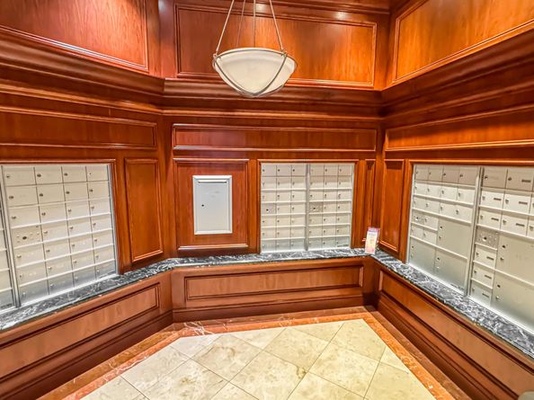 403 S Sapodilla Avenue 718, West Palm Beach FL 33401