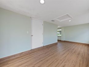 2071 NE 180th St, North Miami Beach FL 33162