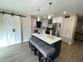 4000 Del Rio Way, Fort Lauderdale FL 33351