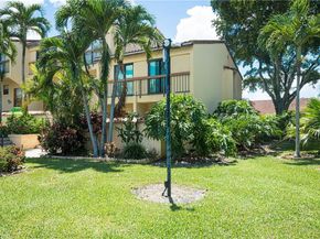 4000 Del Rio Way, Fort Lauderdale FL 33351