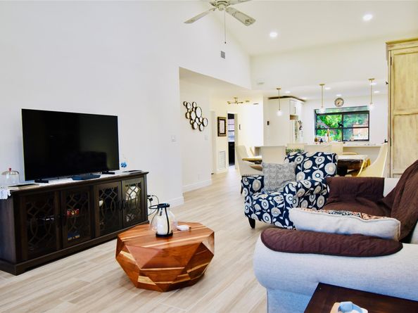 7917 La Mirada Dr 7917, Boca Raton FL 33433