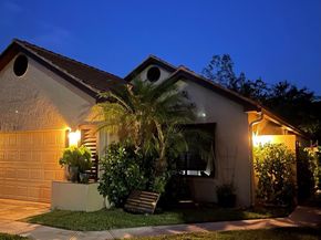 7 Ironwood Way, Palm Beach Gardens FL 33418