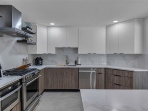 160 SE 3rd Ct, Pompano Beach FL 33060