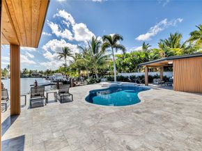 160 SE 3rd Ct, Pompano Beach FL 33060