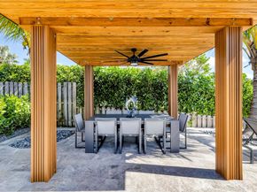 160 SE 3rd Ct, Pompano Beach FL 33060